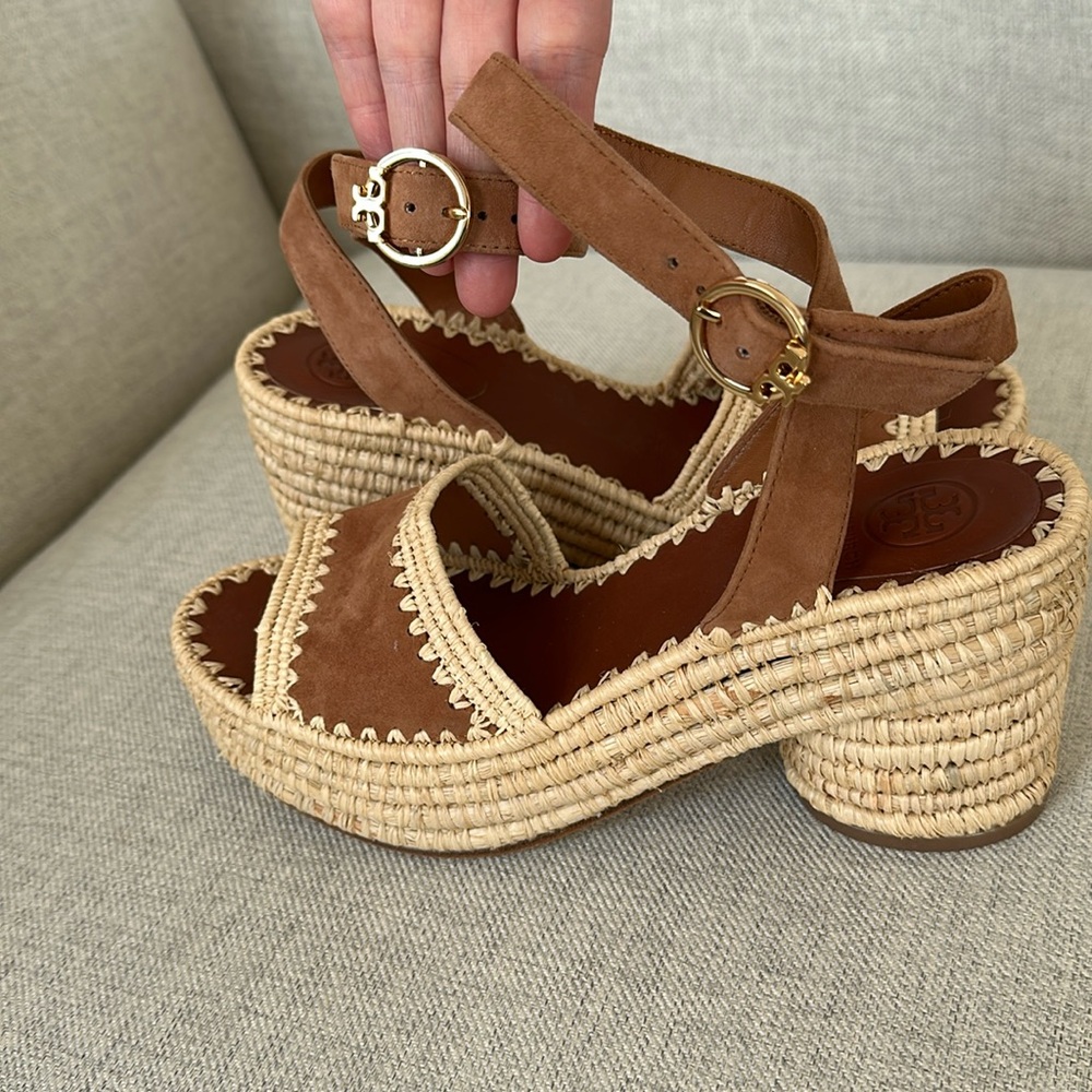 Tory Burch size 8.5 women’s platform / wedge sandal heels EUC
